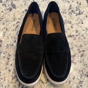 Blondo Classic Black Suede Loafers